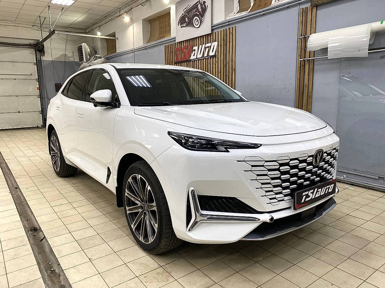 Changan Uni-K шумоизоляция в пакете Комфорт Changan Uni-K шумоизоляция в пакете Комфорт